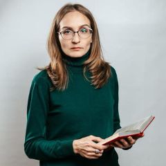 Костицына Елена