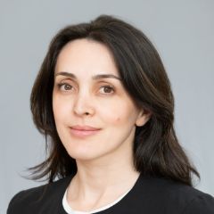 Суратова Айнур