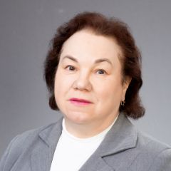 Щелова Елена